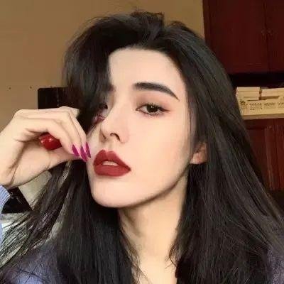 悲剧女孩